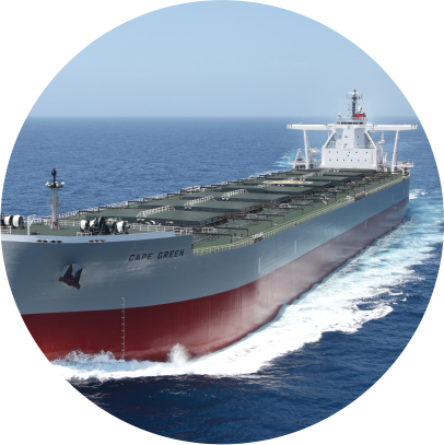 年間4000万トンもの量を様々な資源国から大型船を使って輸入