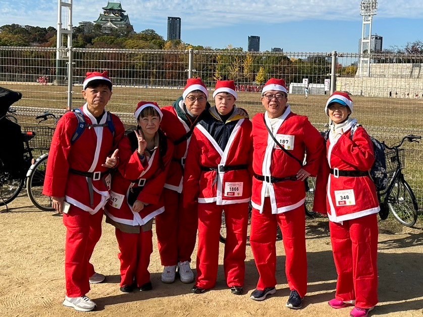 Osaka Office Participates in Osaka Great Santa Run 2023