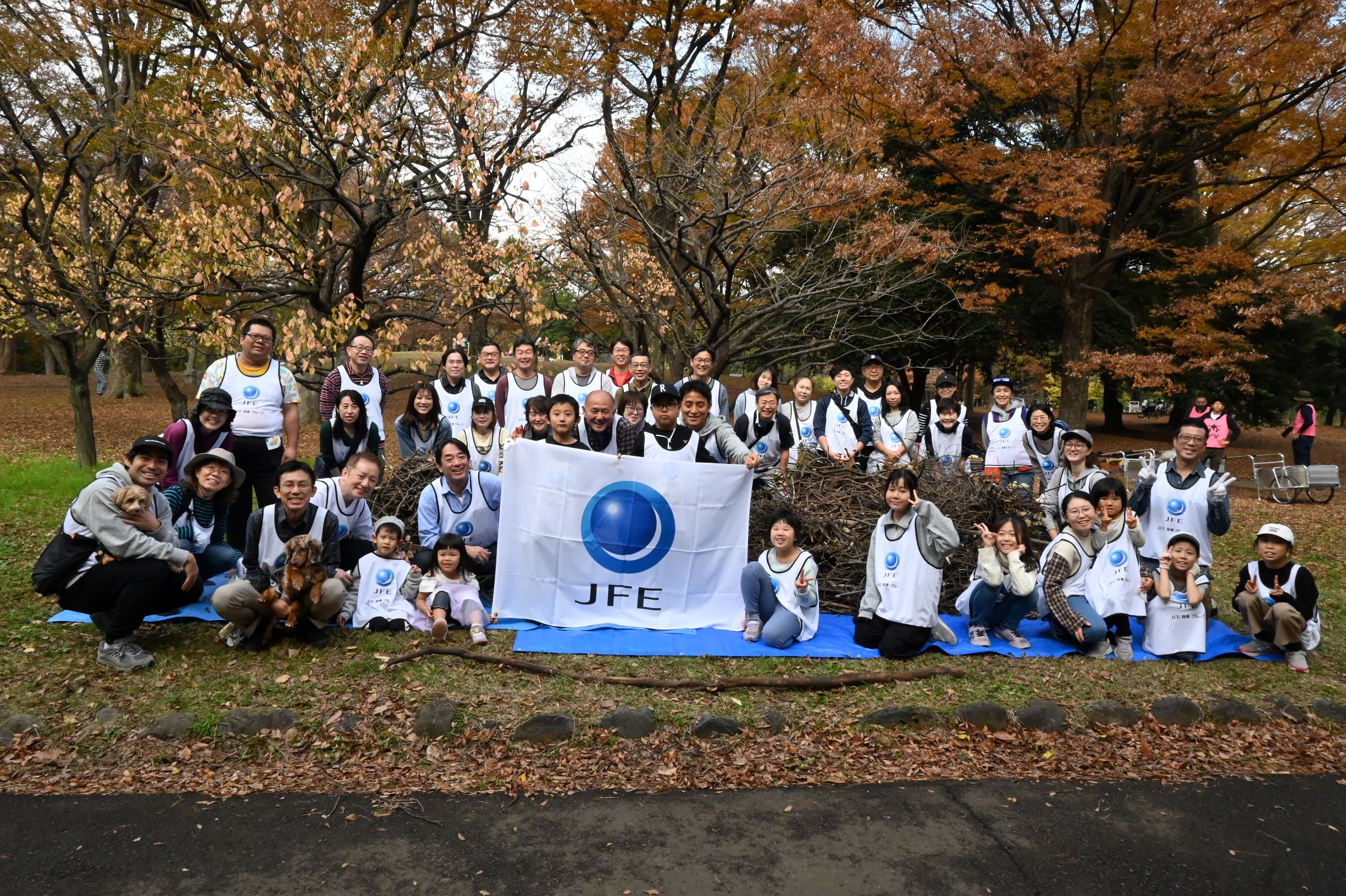 Social Contribution: Collecting Fallen Branches in Yoyogi Park