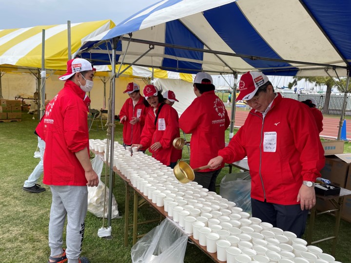 [Social Contribution Activities]  JFE Shoji Group Employees Volunteer at Kasumigaura Marathon
