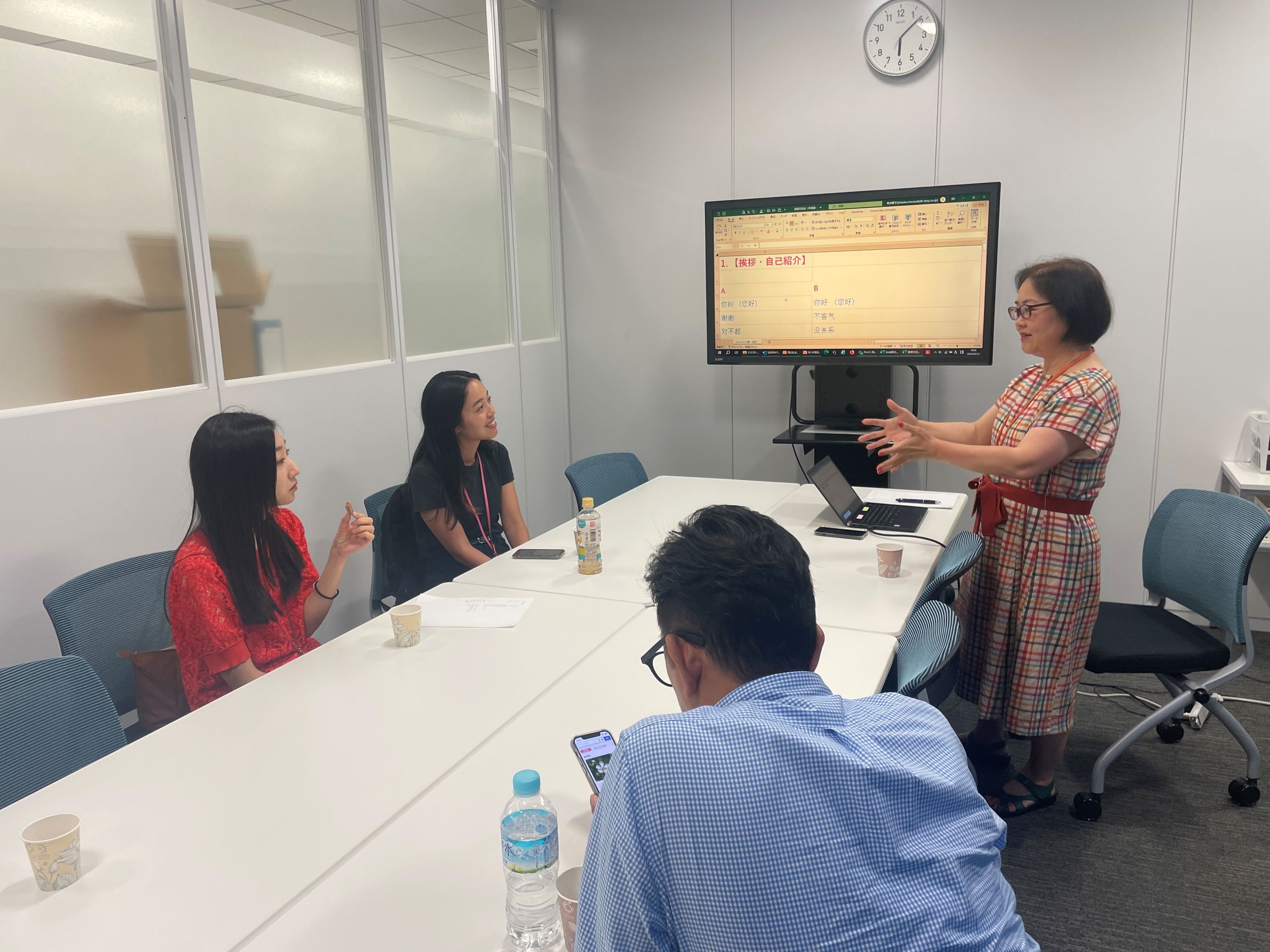 Metallic Materials Department Holds First Language Study Session and Social Mixer