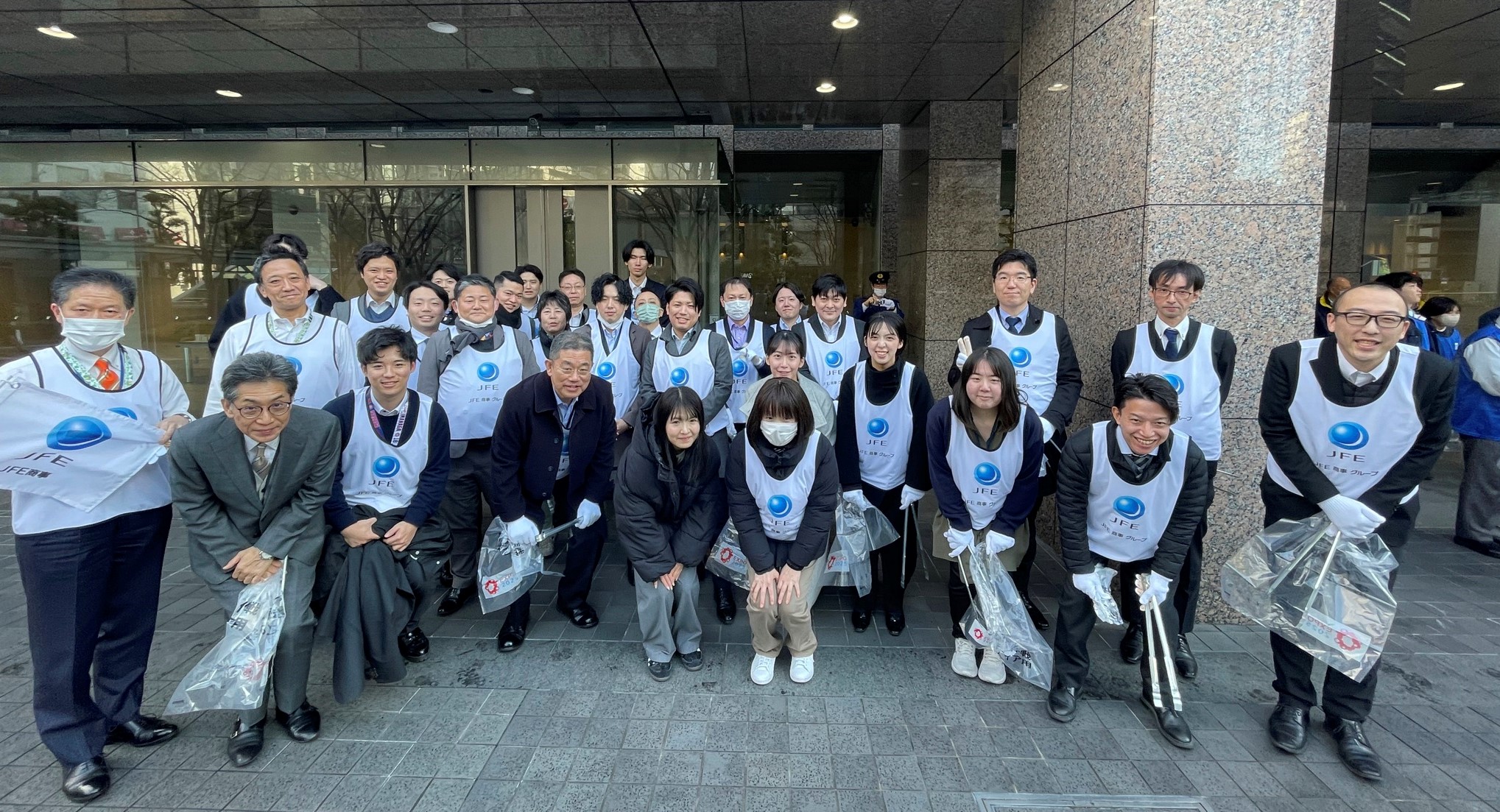 【社会貢献活動】大阪支社が「大阪マラソン “クリーンUP”作戦」に参加しました！