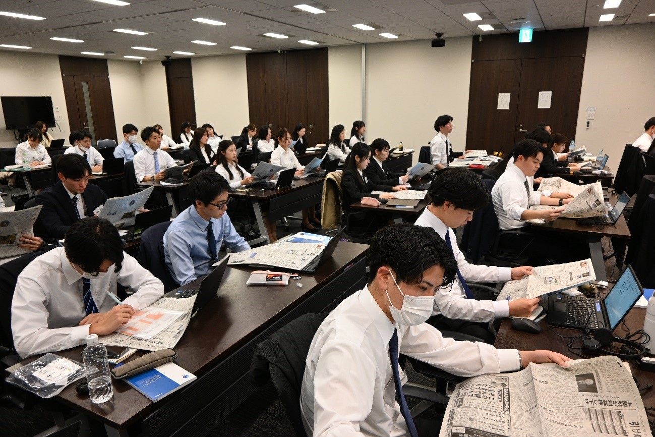 新入社員44名が研修期間を終え、配属初日を迎えました！